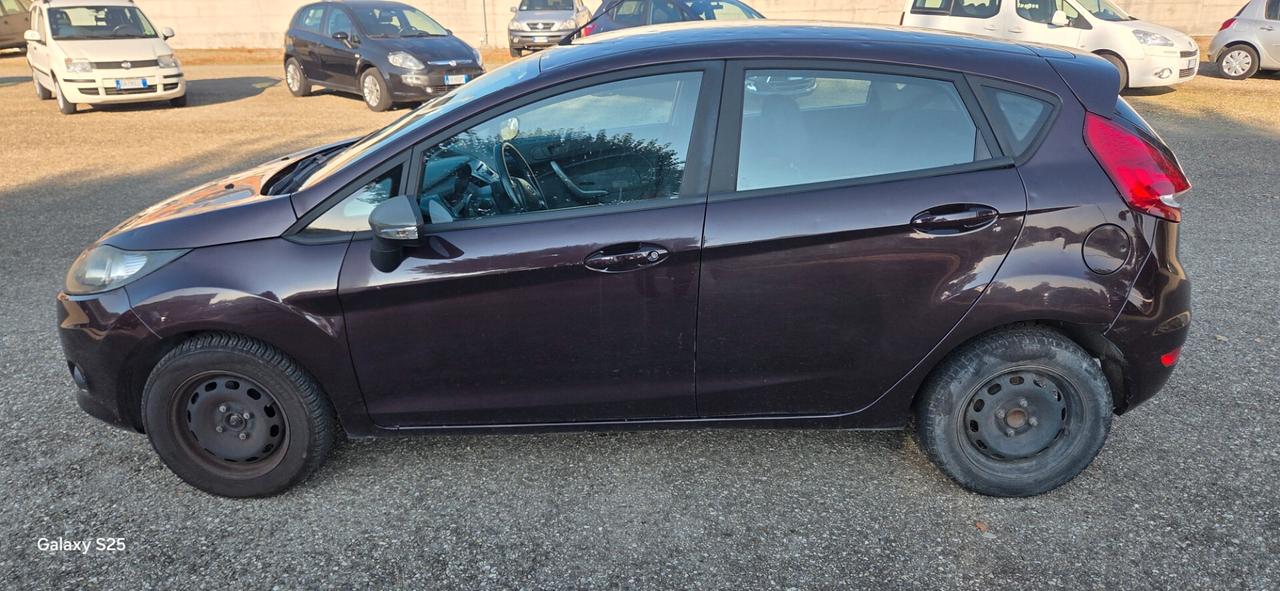 Ford Fiesta 1.4 5 porte Bz.- GPL Titanium