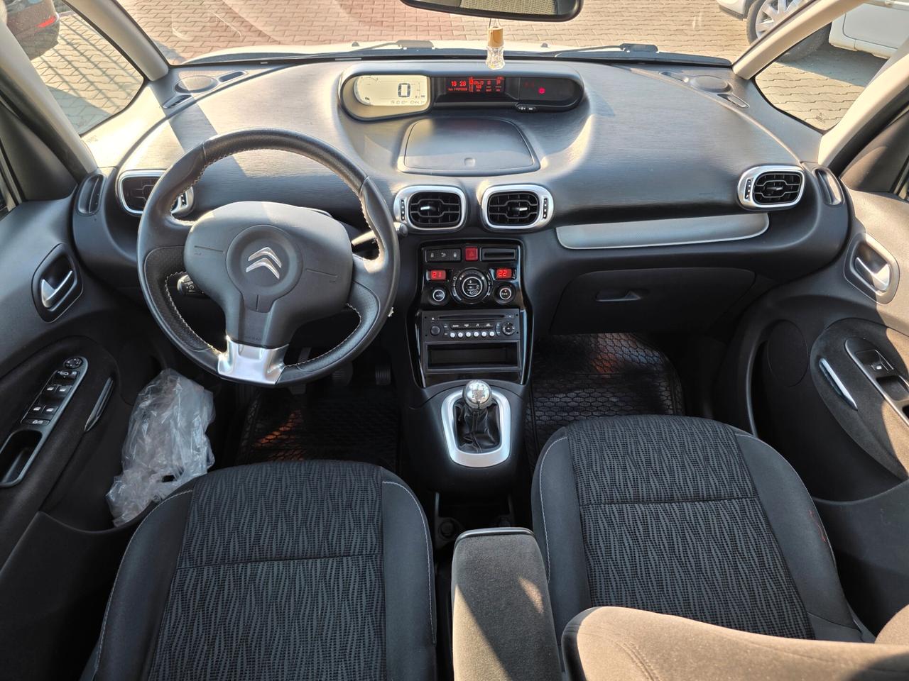 Citroen C3Picasso 1.6D 90 Exclusive garantita 12M