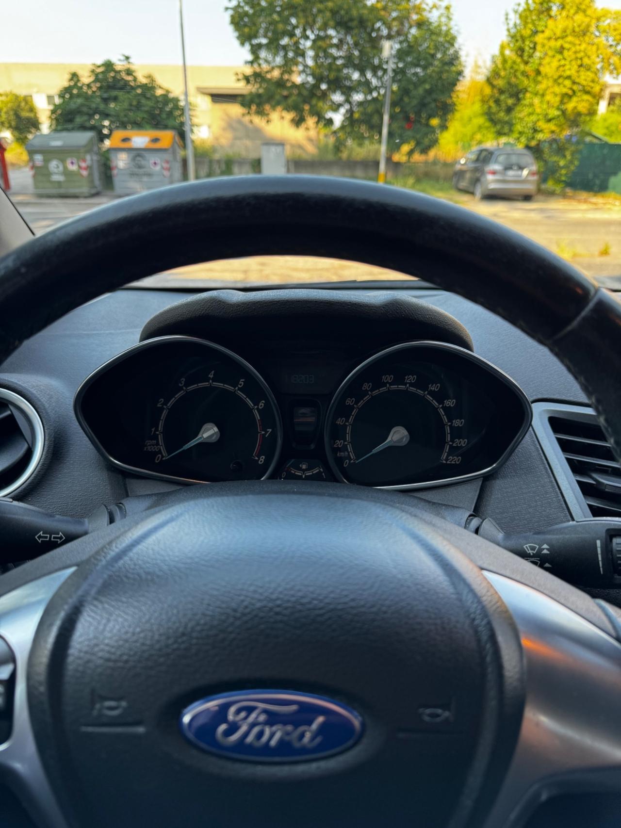 Ford Fiesta 1.2 60CV 5 porte