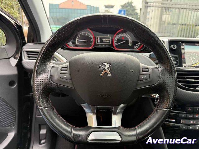 PEUGEOT 2008 1.2 puretech Gt Line AUTOMATICA TETTO PANORAMICO