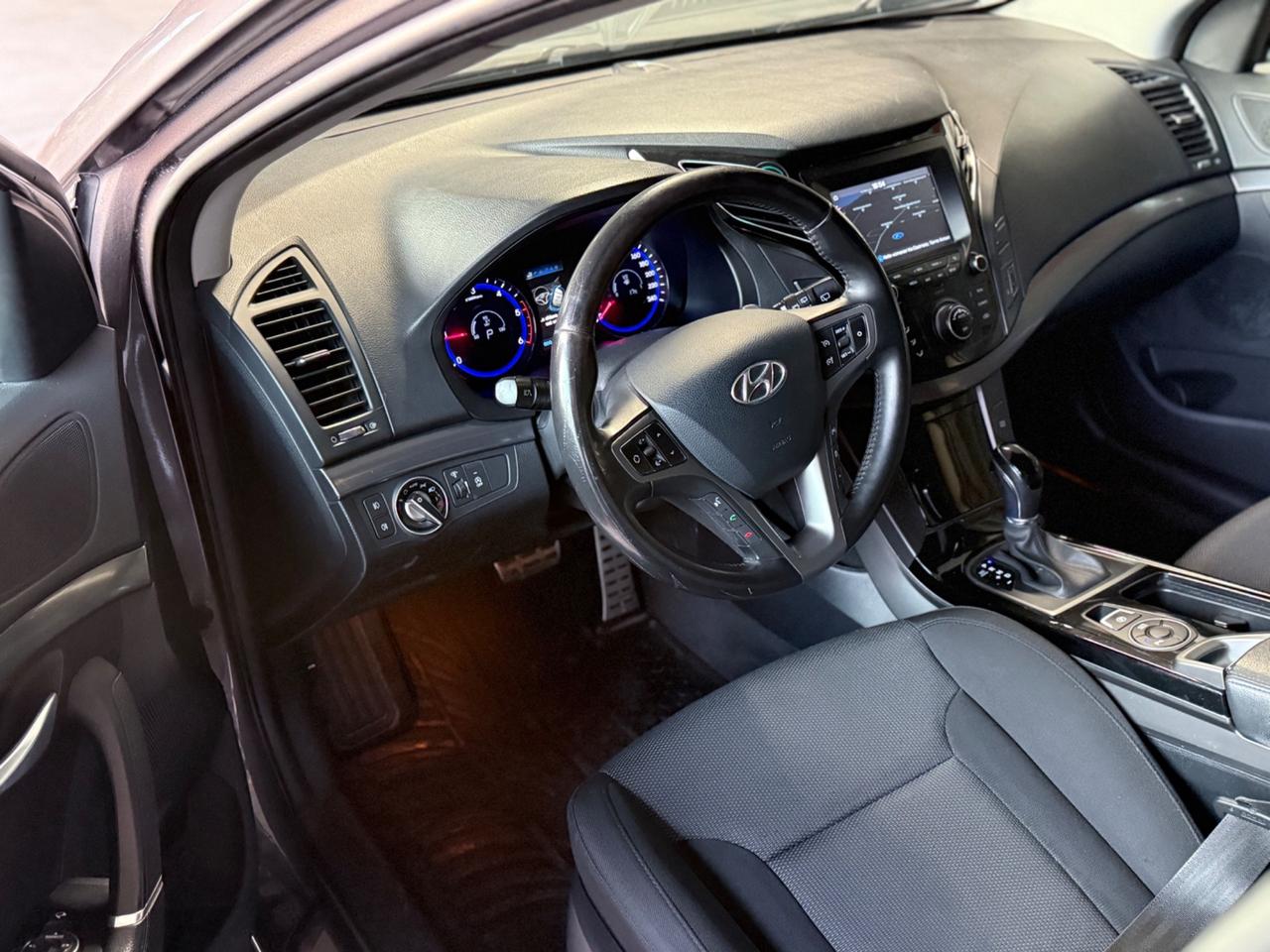 Hyundai i40 Wagon 1.6 CRDi DCT - NAVIG - TELE PARK