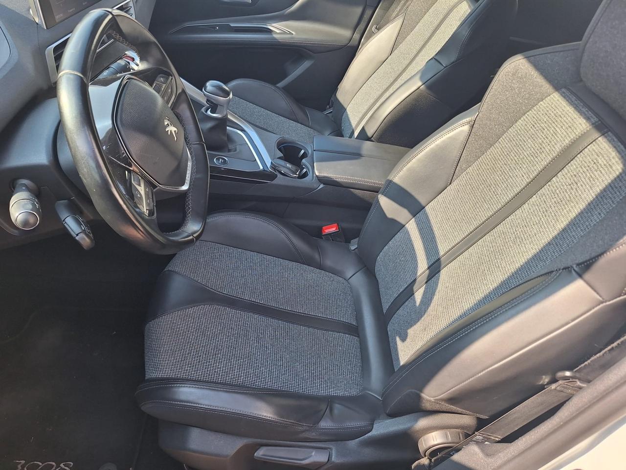 Peugeot 3008 1.2 benzina euro 6