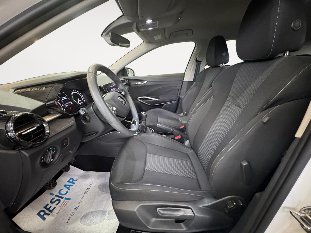 Skoda Fabia 1.0 mpi evo Style 80cv IDONEA NEOPATENTATO