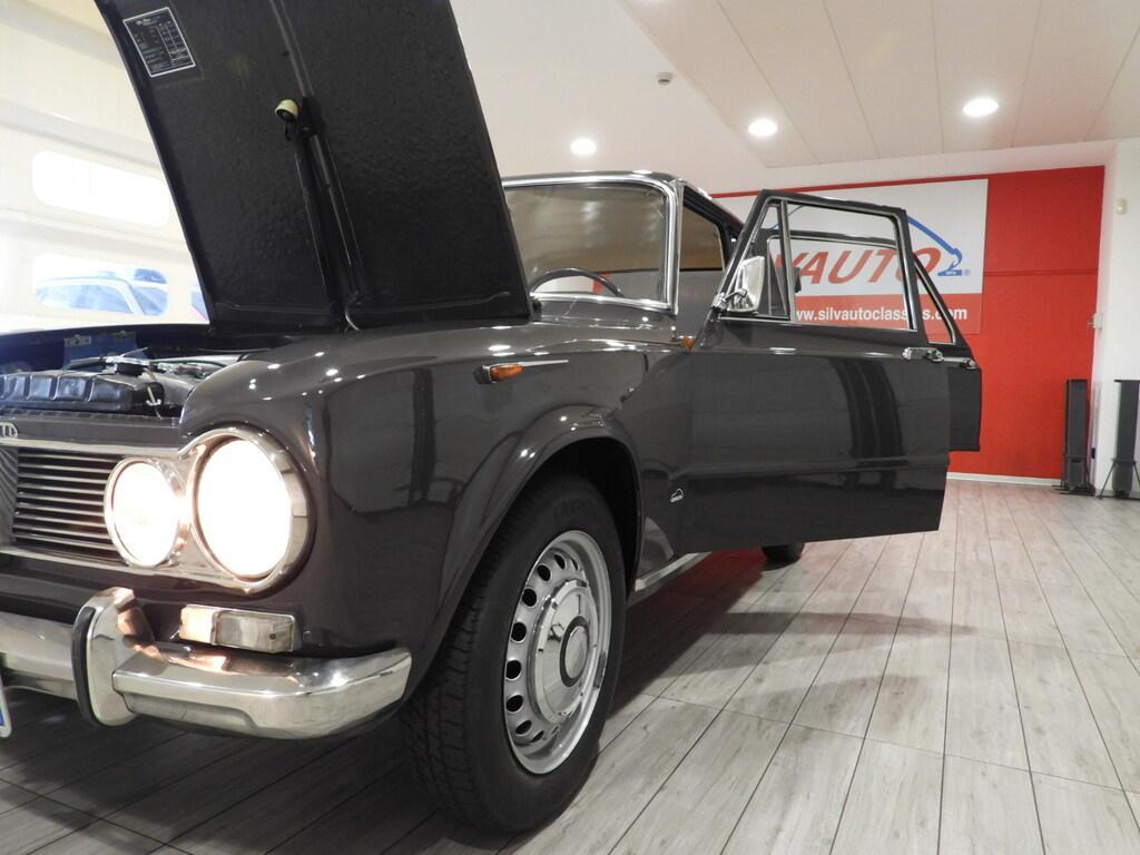 Alfa Romeo Spider GIULIA SUPER TIPO 105.26 ”BOLLINO ORO”