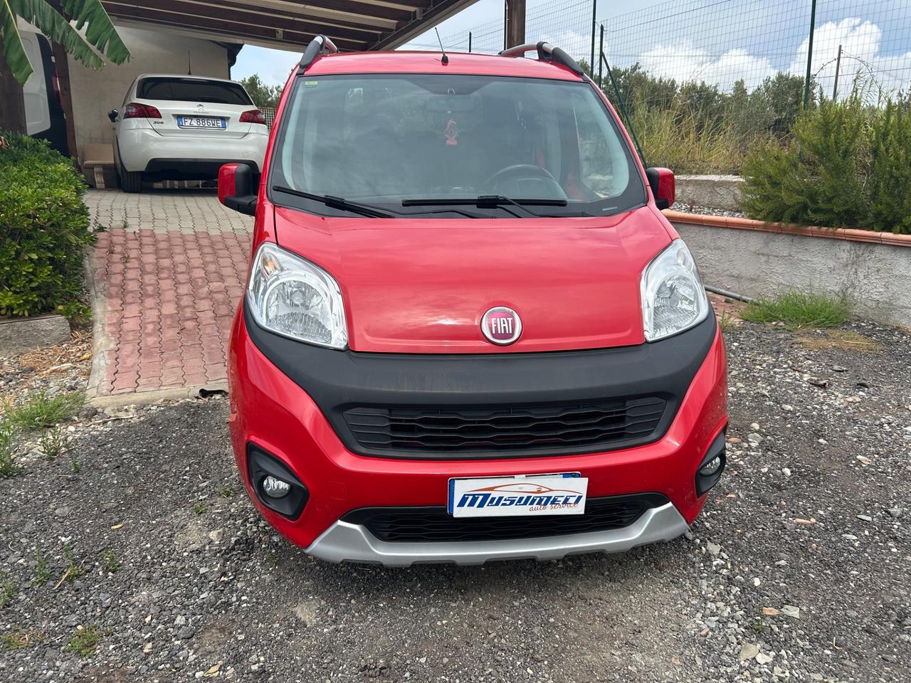 Fiat Qubo 1.3 MJT 75 CV Trekking
