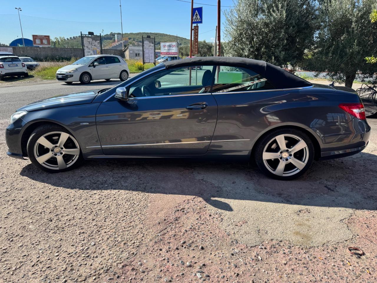 Mercedes-benz E 220 CDI Cabrio BlueEFFICIENCY Executive