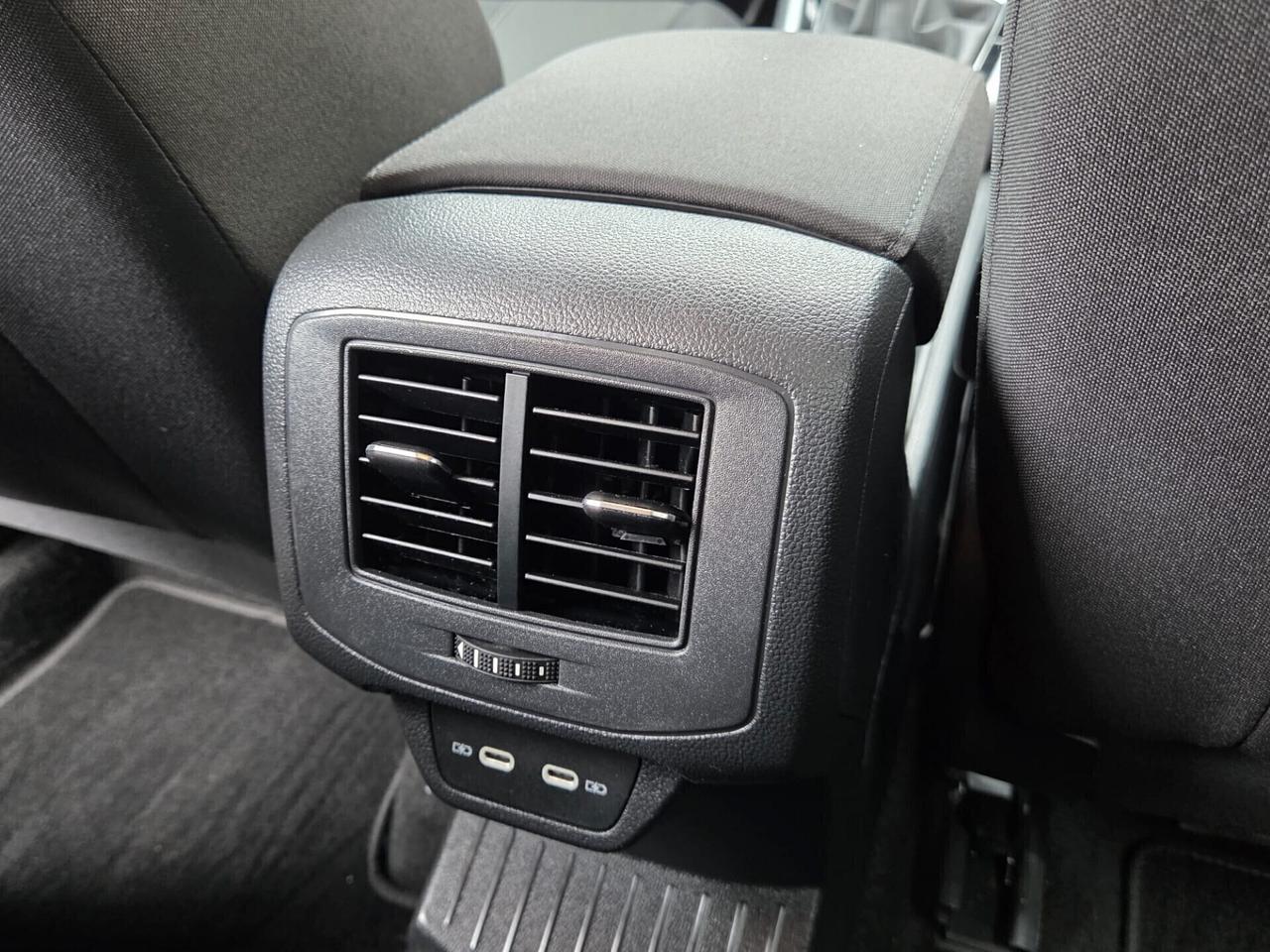 VOLKSWAGEN T-ROC 2.0 TDI 150 CV DSG