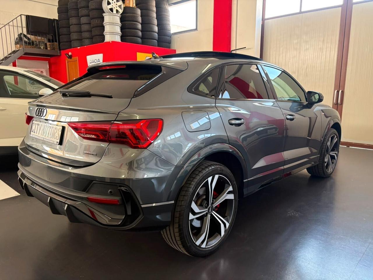 Audi Q3 SPB 40 TDI quattro Identity Black S line Edition