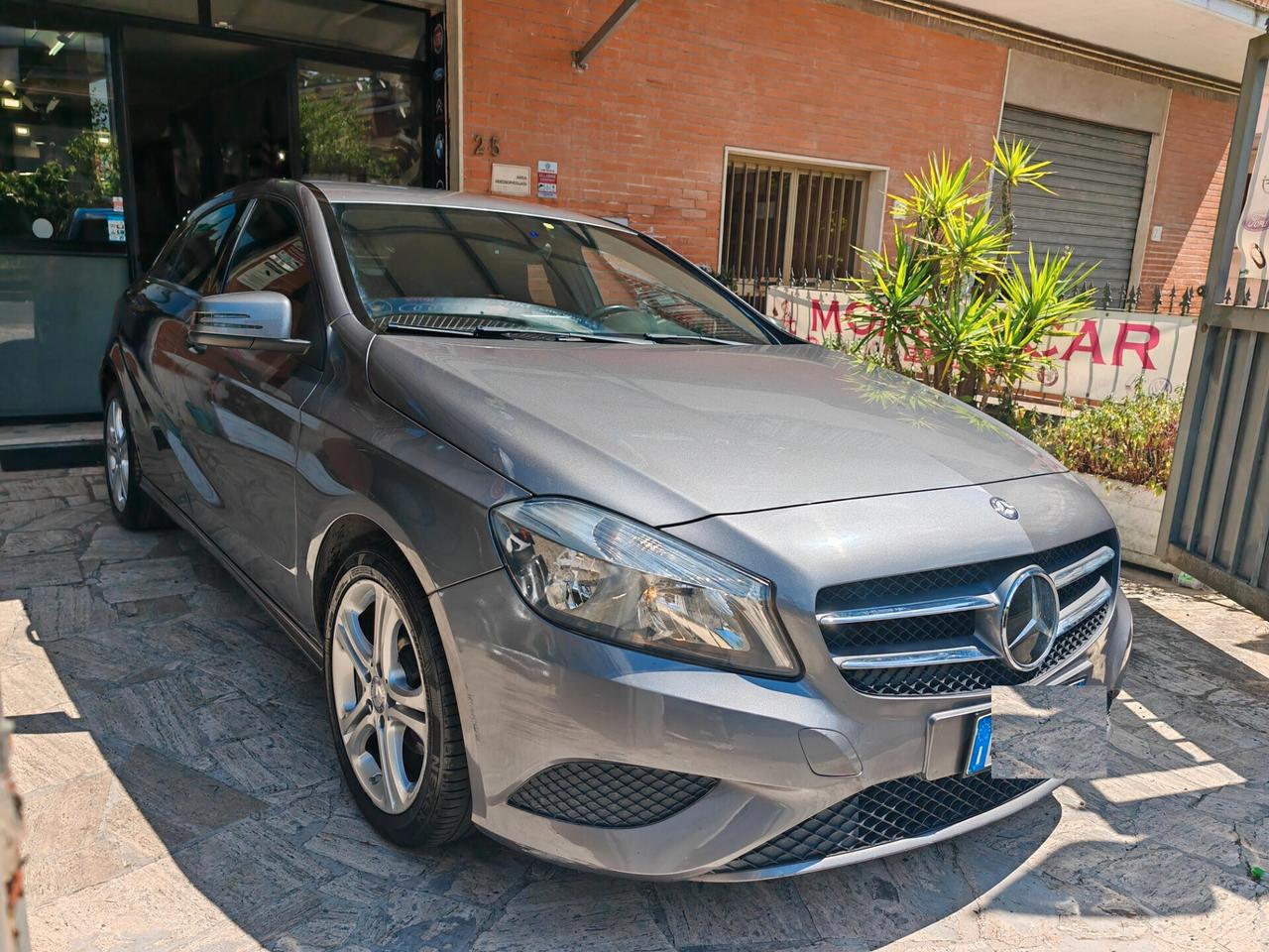 Mercedes-benz A 180 d Automatica Business
