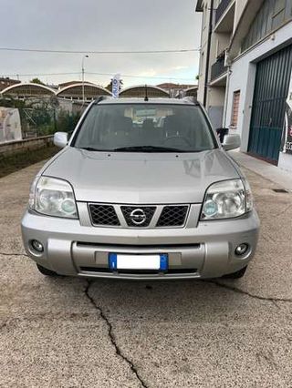 Nissan X-Trail 2.2 dci - 4X4 - BUONE CONDIZIONI -