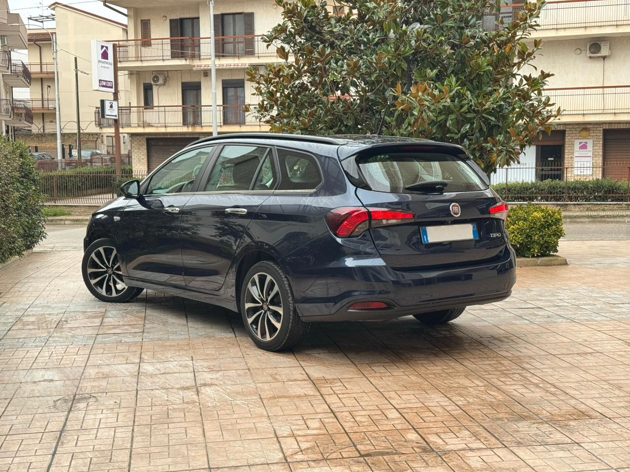 Fiat Tipo 1.6 Mjt S&S 5 porte Lounge 120 cv