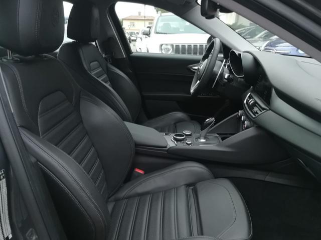 ALFA ROMEO Giulia 2.2 Turbodiesel 210 CV AT8 AWD Q4 Veloce