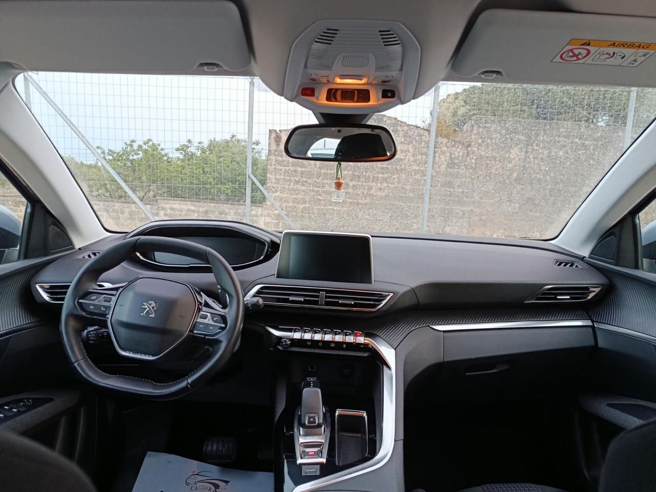 Peugeot 3008 BlueHDi 130 S&S Business