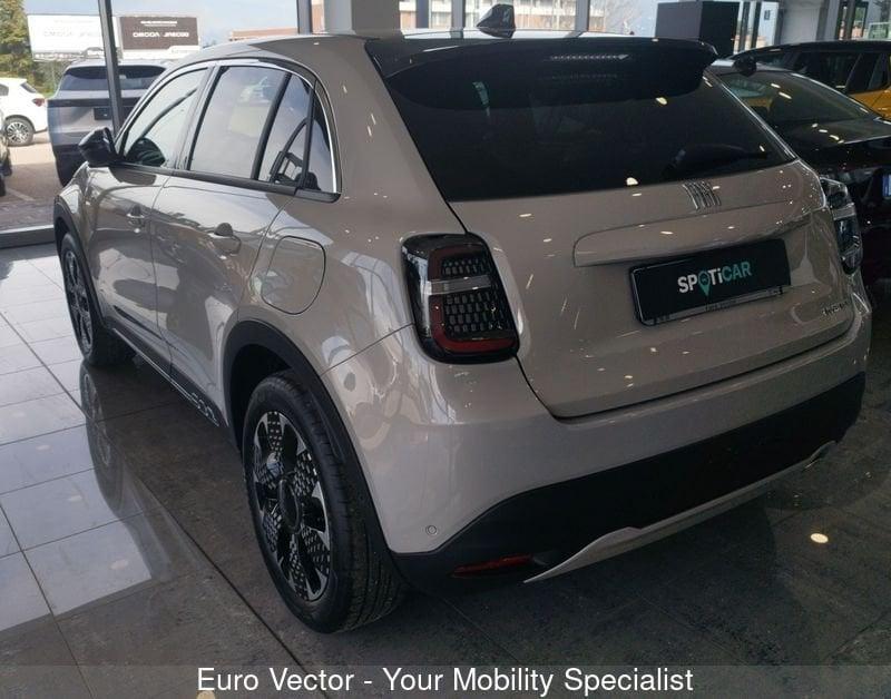 FIAT 600 1.2 Hybrid 110cv La Prima