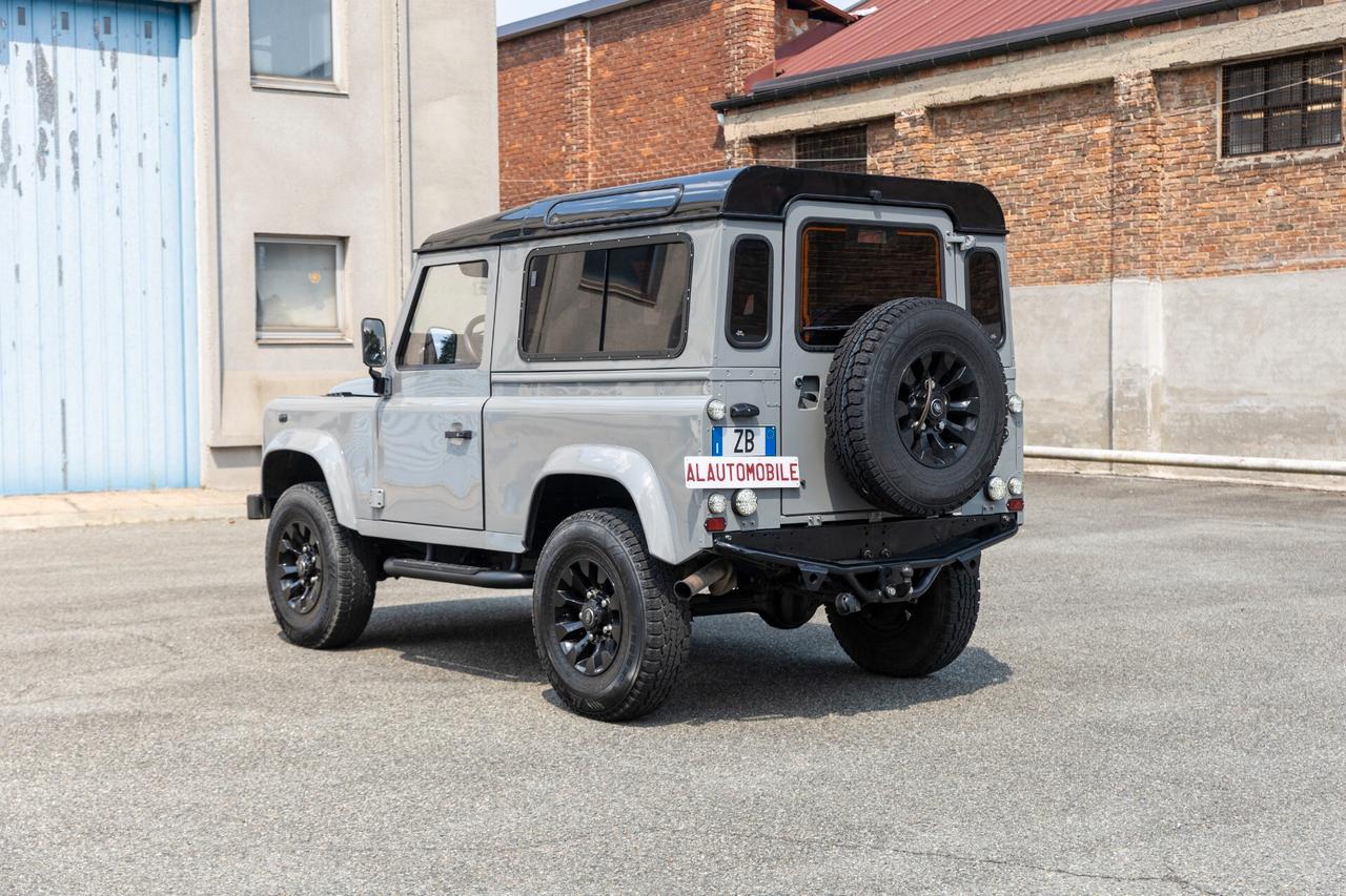 Land Rover Defender 90 2.5 300tdi* Restauro totale* Sedili Sparco* Pelle Marrone* Stupendo*