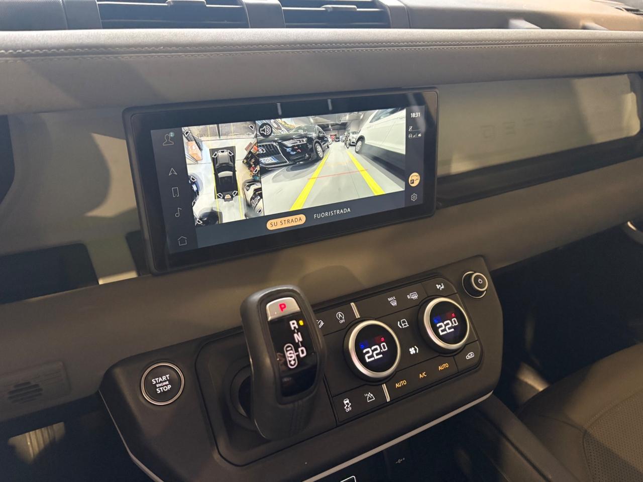 Land Rover Defender 90 3.0D I6 200 CV AWD Auto X-Dynamic SE