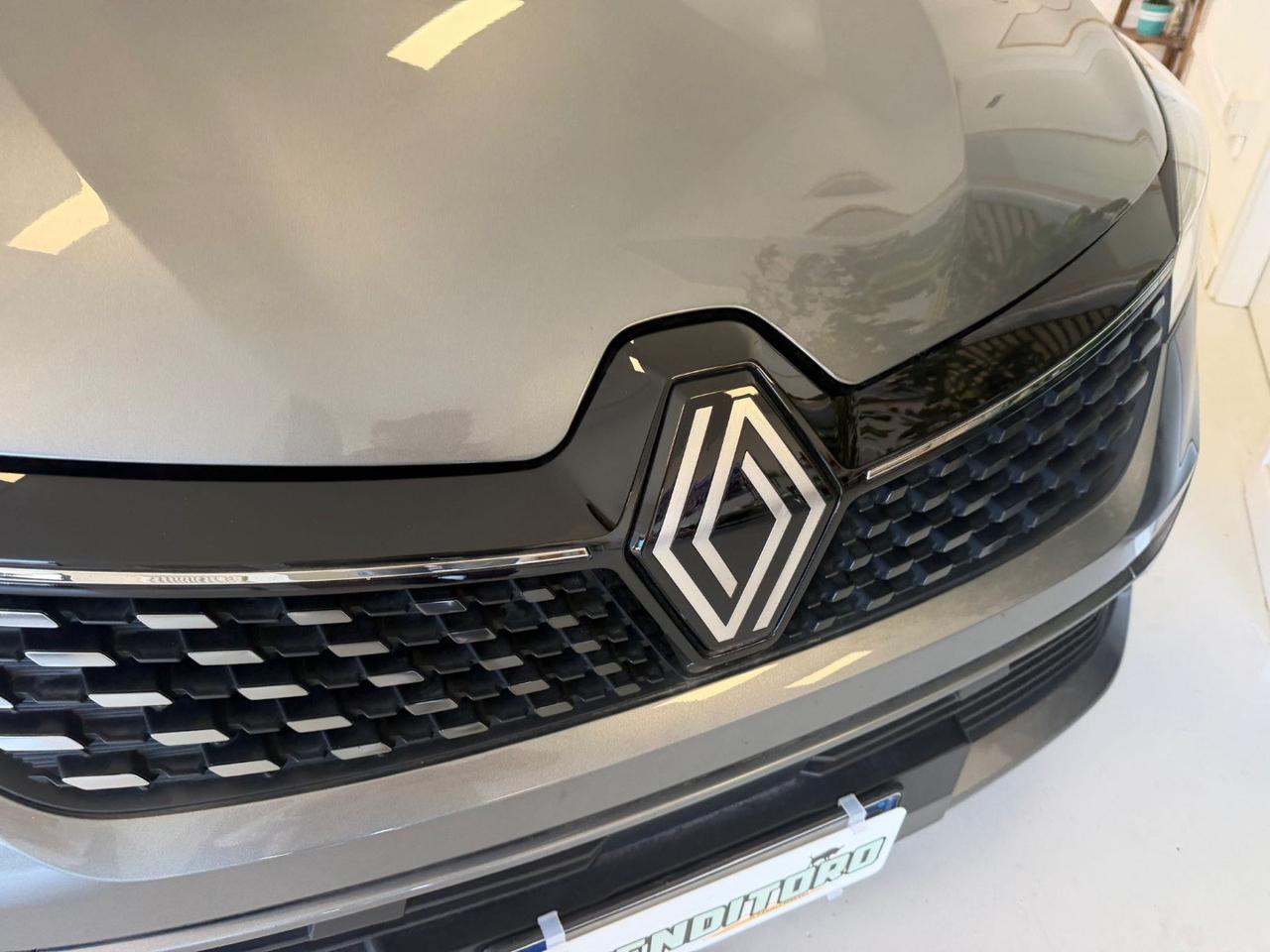 RENAULT Clio TCe 90 CV TECHNO