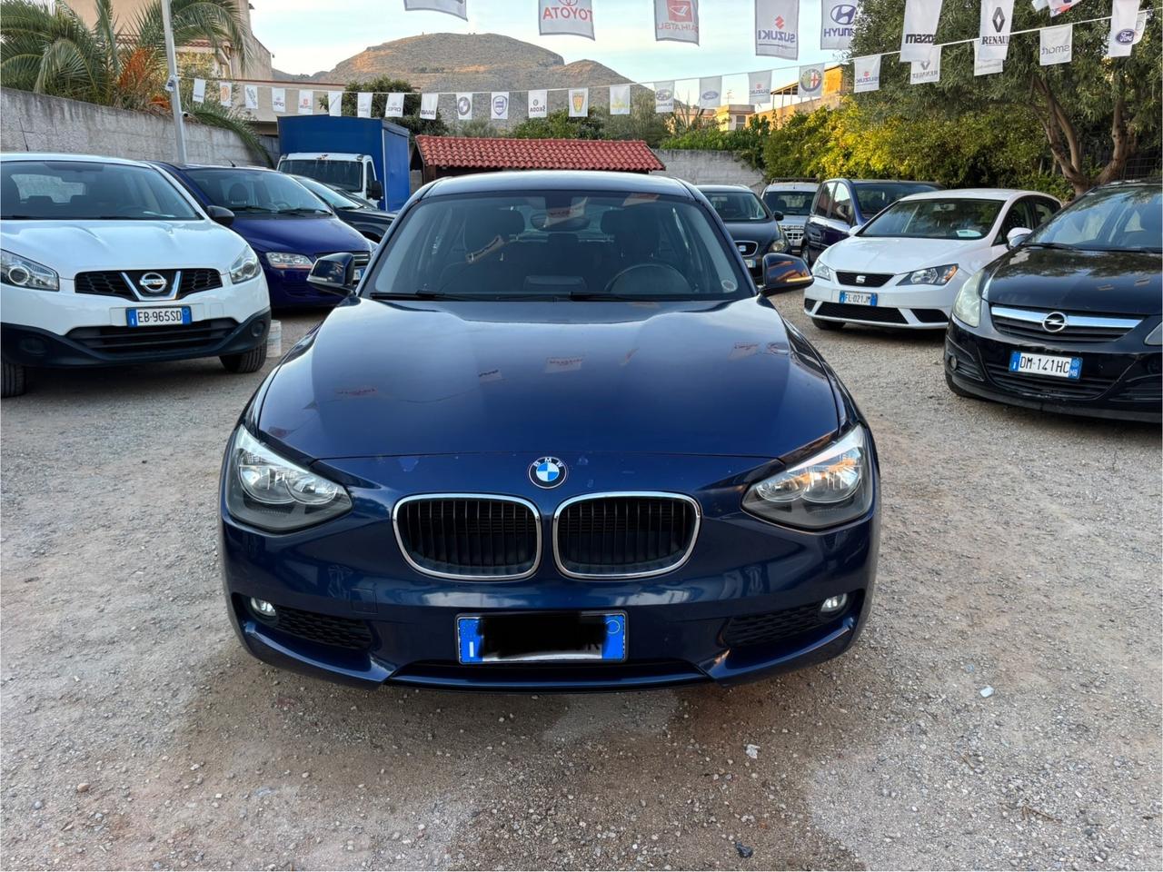 Bmw 116 116d 5p. Urban