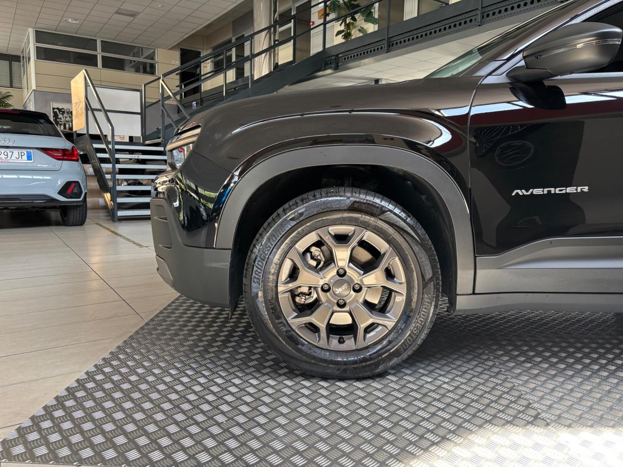 Jeep Avenger 1.2 Turbo 100 CV MHEV Longitude