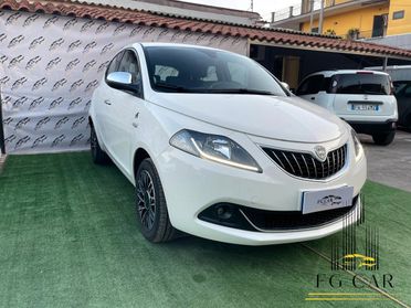 Lancia Ypsilon 1.0 FireFly 5 porte S&S Hybrid Alberta Ferretti 12/2022