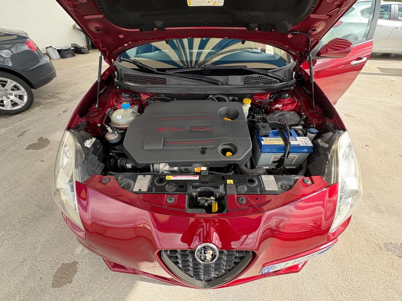 Alfa Romeo Giulietta 1.6 JTDm-2 105 CV Distinctive