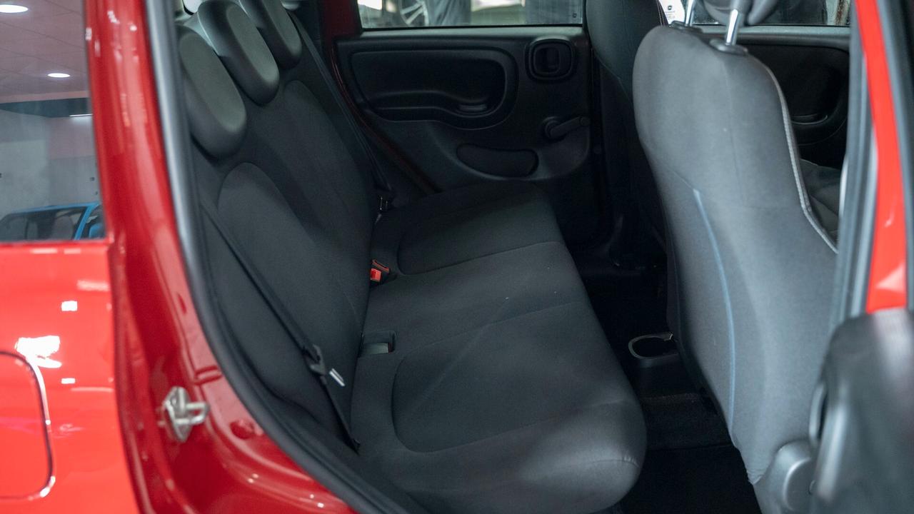 Fiat Panda 1.0 CITY CROSS 70 CV HYBRID CARPLAY LED NO VINCOLI