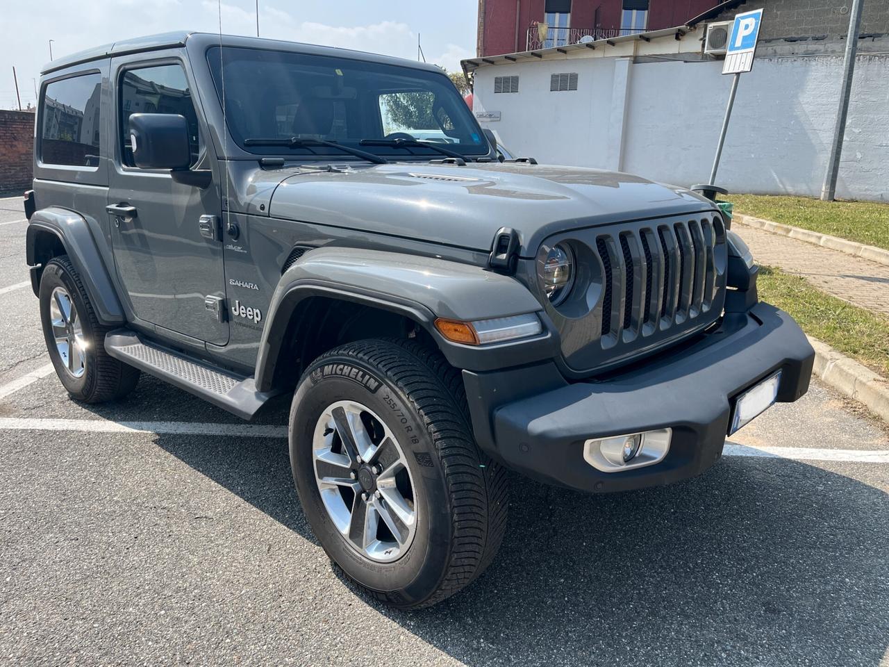 Jeep Wrangler 2.0 Turbo Sahara