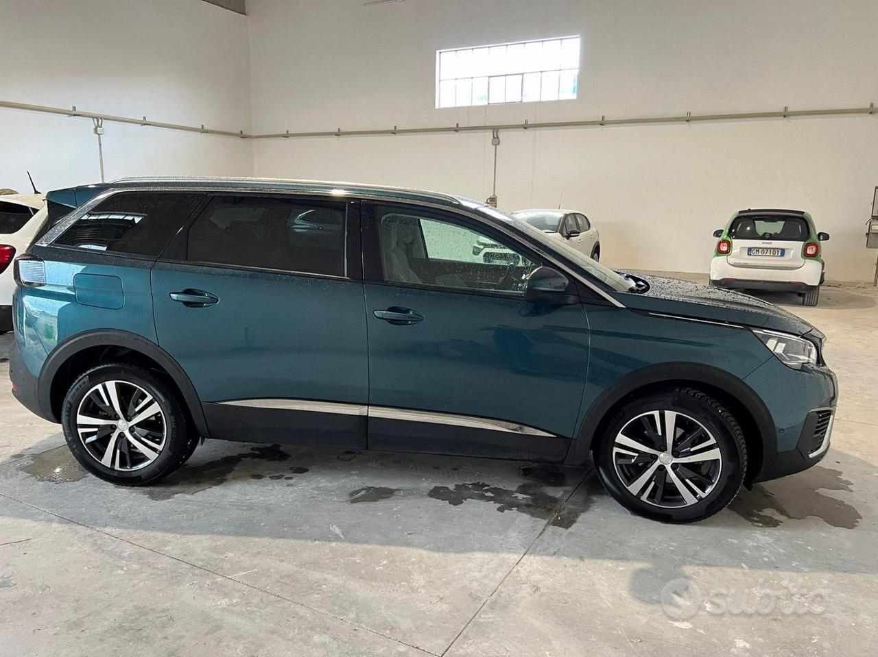 Peugeot 5008 5008 1.6 bluehdi Active s&s 120cv 7p.