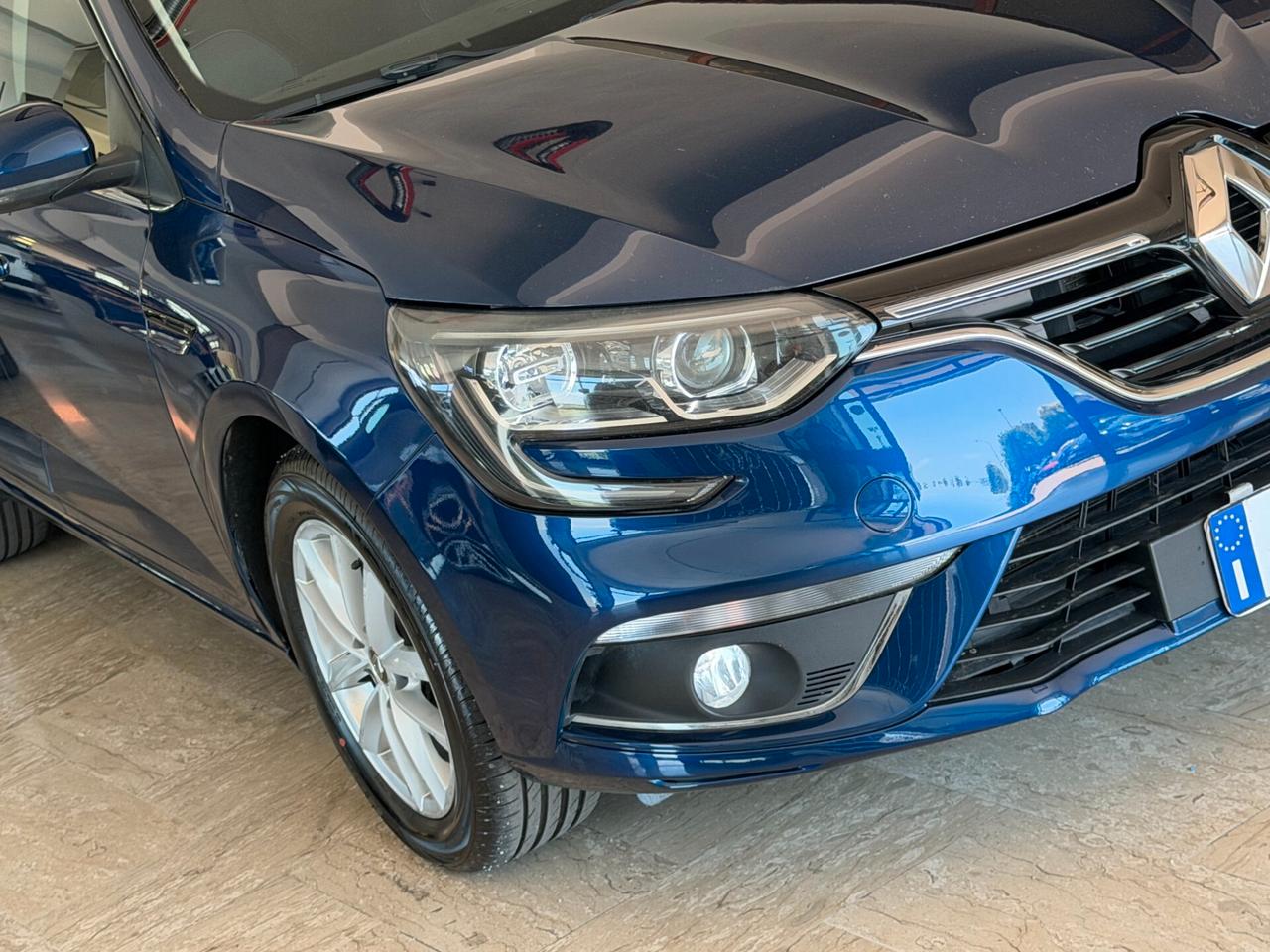 Renault Megane Sporter 1.5 BLUEDCI 115 cv. BUSINESS (Nav)