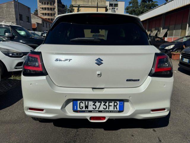 SUZUKI Swift 1.2 Hybrid Top