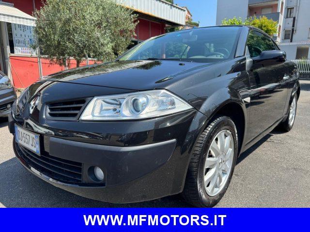 RENAULT Megane Mégane C-C 1.6 16V Dynamique