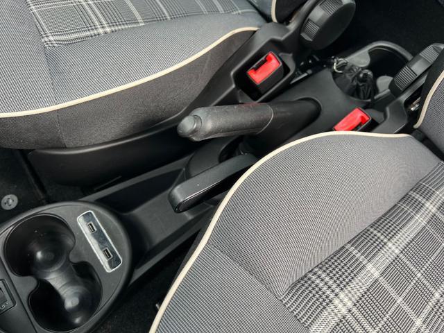 FIAT 500 1.2 EasyPower Lounge - CRUISE, DISPLAY 7"