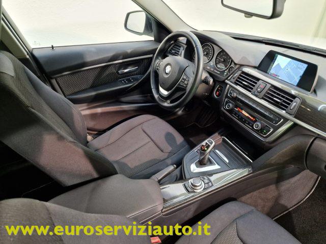 BMW 328 i Luxury