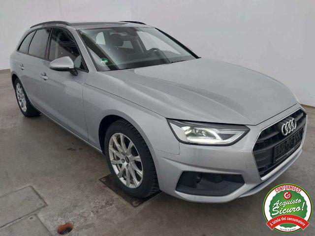 AUDI A4 Avant 35 TFSI S tronic Business Advanced