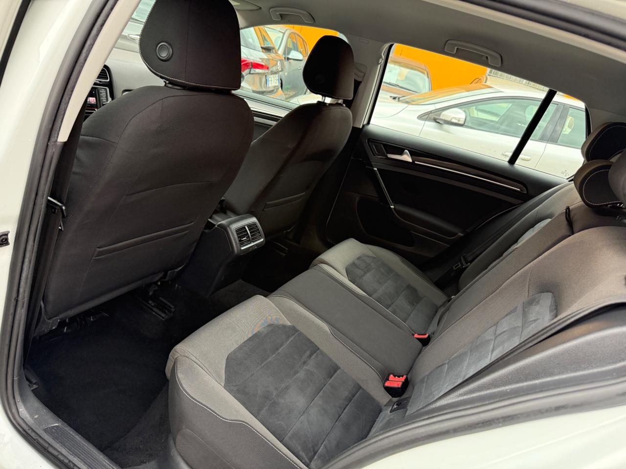 Volkswagen Golf 1.6 TDI 110 CV 5p. Executive BlueMotion Technology