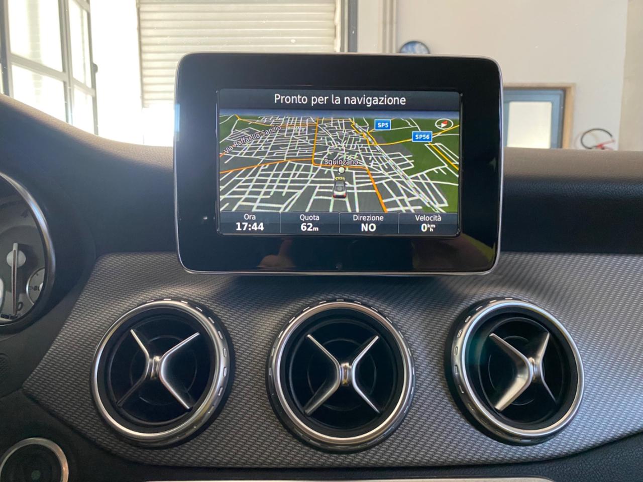 Mercedes-benz GLA 180 d Sport