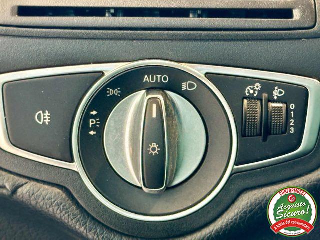 MERCEDES-BENZ V 220 d Automatic Sport Business Long *7 POSTI*
