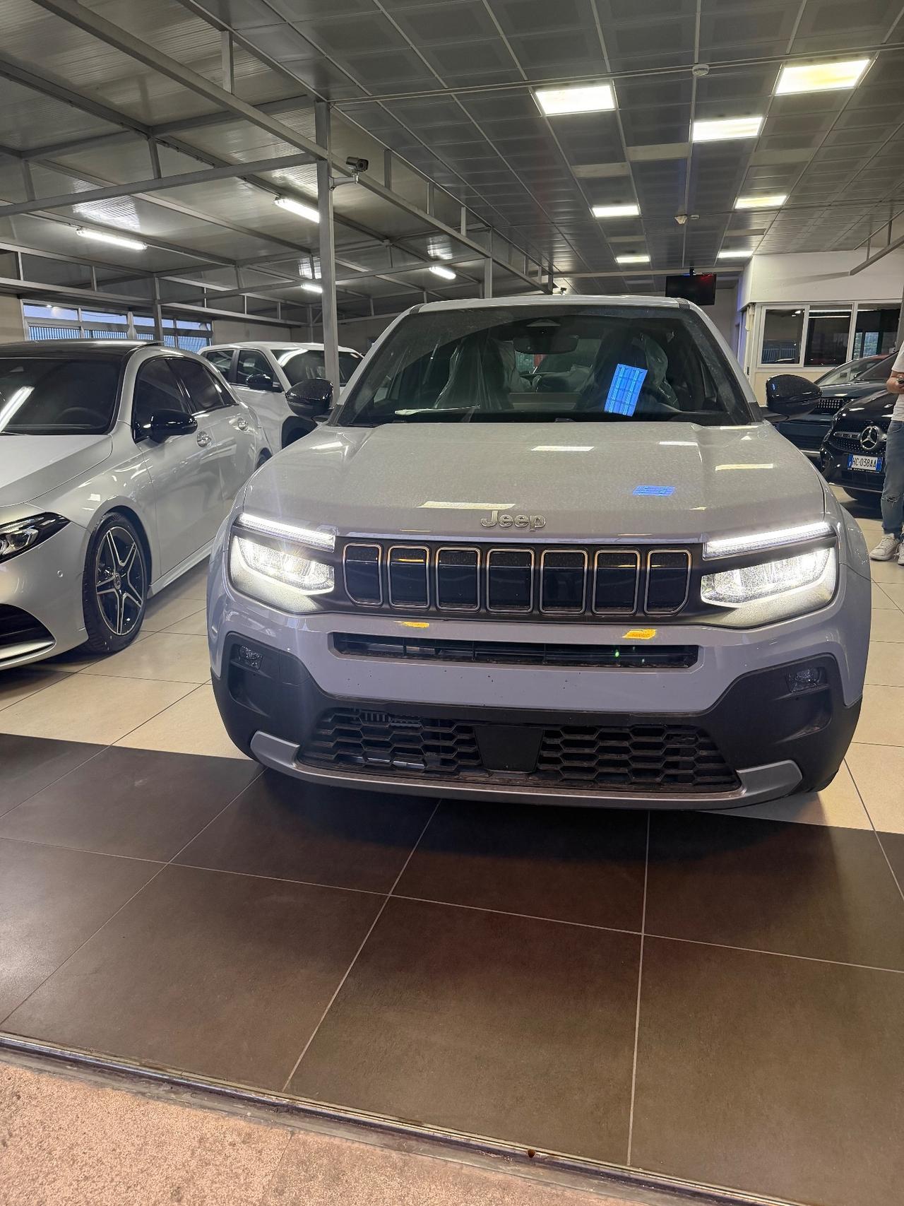 Jeep Avenger 1.2 Turbo 100 CV MHEV Altitude KM0