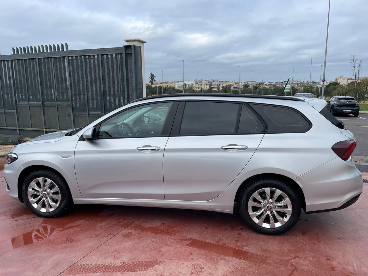 Fiat Tipo 1.6 Mjt S&S SW Lounge