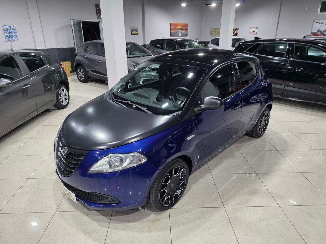 Lancia Ypsilon 1.3 MJT 16V 95 CV 5 porte S&S S Momodesign