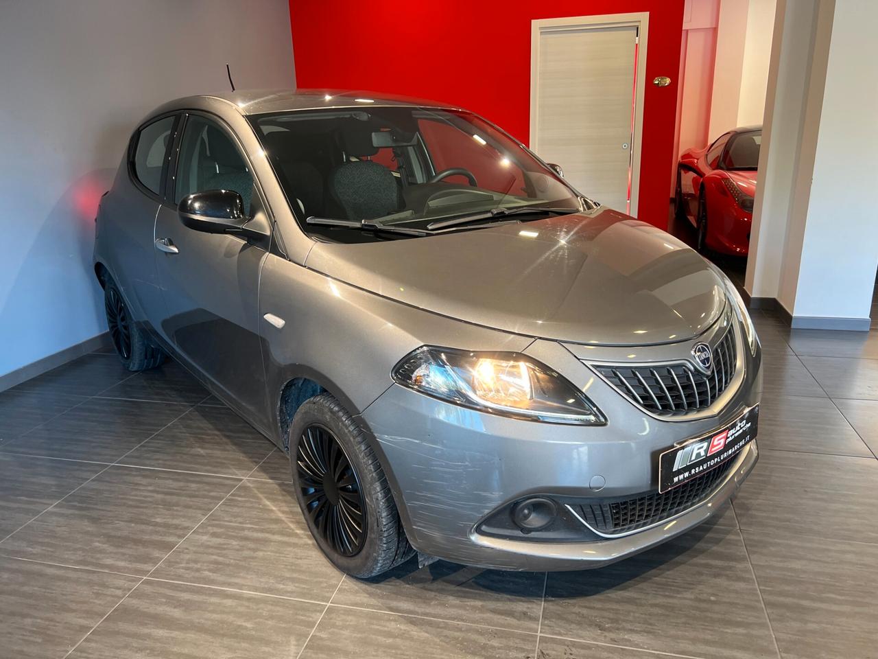 Lancia Ypsilon 1.0 FireFly 5 porte S&S Hybrid