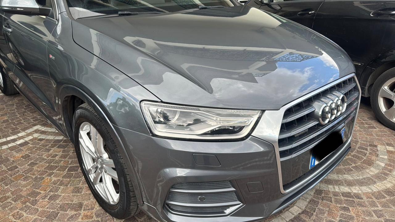 Audi Q3 2.0 TDI 150 CV quattro S tronic Sport