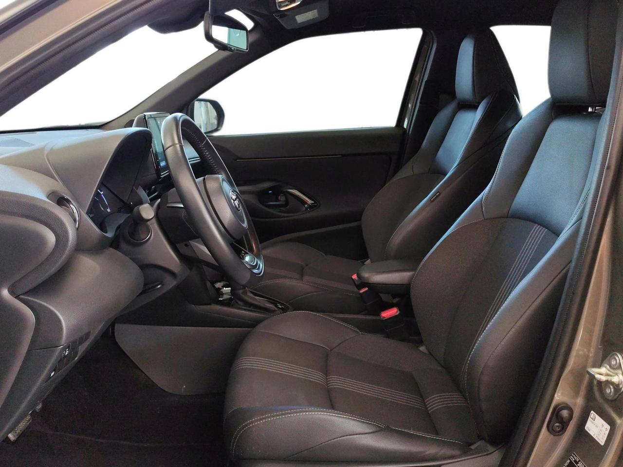 Toyota Yaris Cross 1.5h Adventure awd-i 116cv