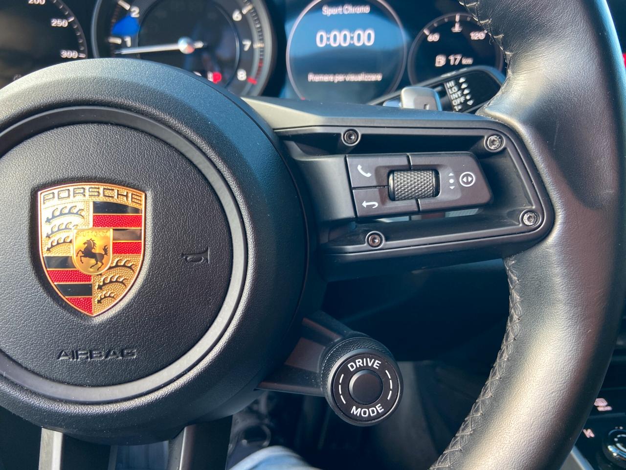 Porsche 911 992 Targa 3.0 4 auto