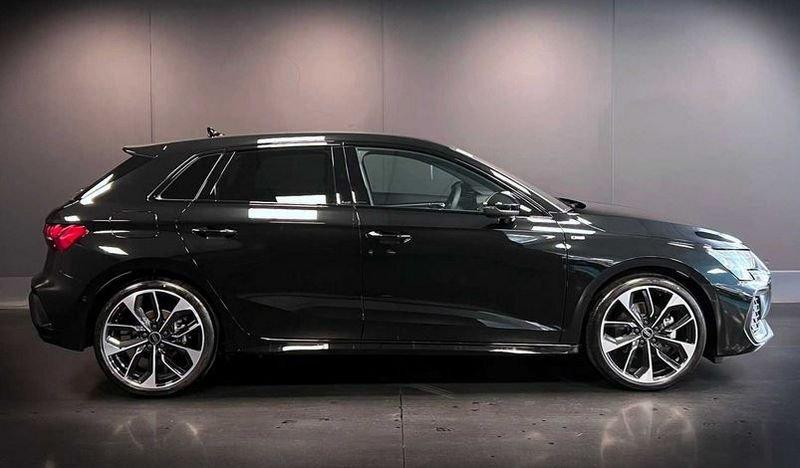 Audi A3 35 TFSI MHEV 150cv S-Tronic S-LINE (Tetto Apribile, HiFi SONOS, Matrix LED, Safety Plus)