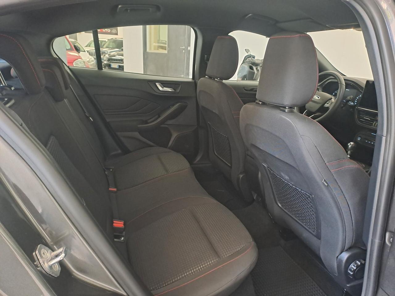 Ford Focus 1.0 EcoBoost Hybrid 125 CV 5p. ST-Line Style