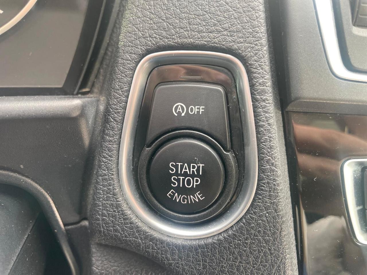 Bmw 218d Cabrio Advantage auto