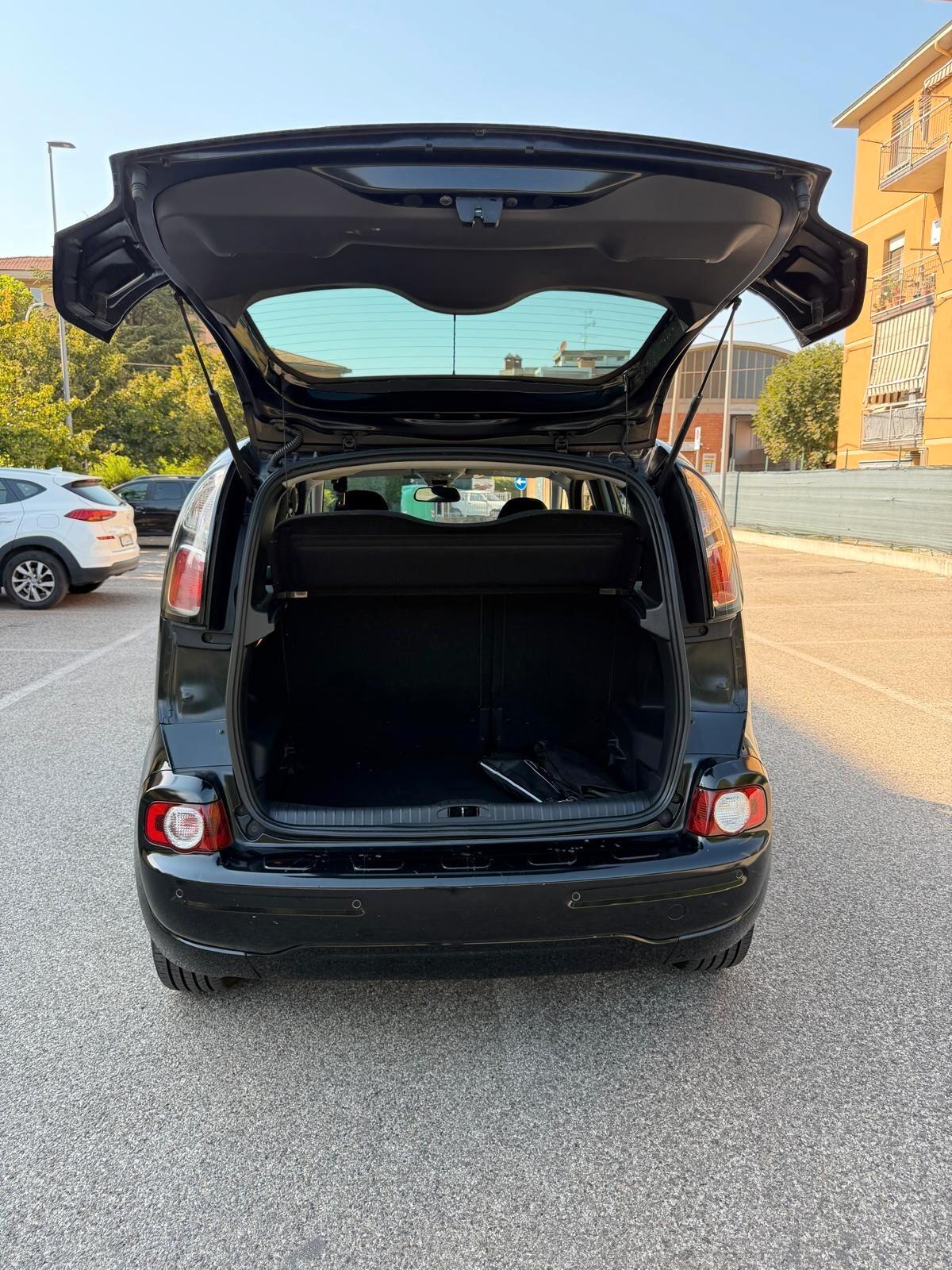 Citroen C3 PICASSO 1.6 - NEOPATENTATI - 12 MESI DI GARANZIA -