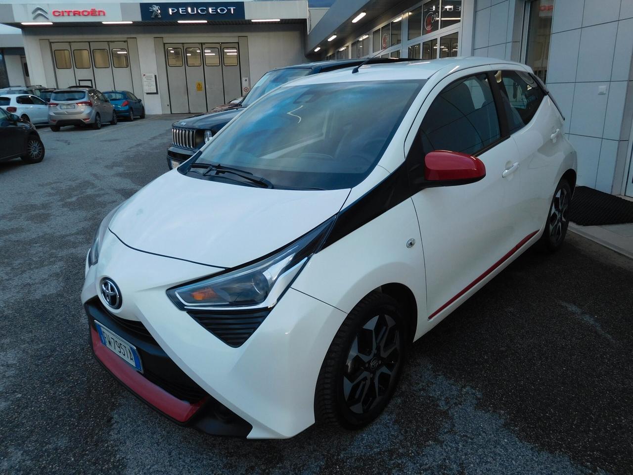 Toyota Aygo 1.0 VVT-i 72 CV 5 porte x-fun
