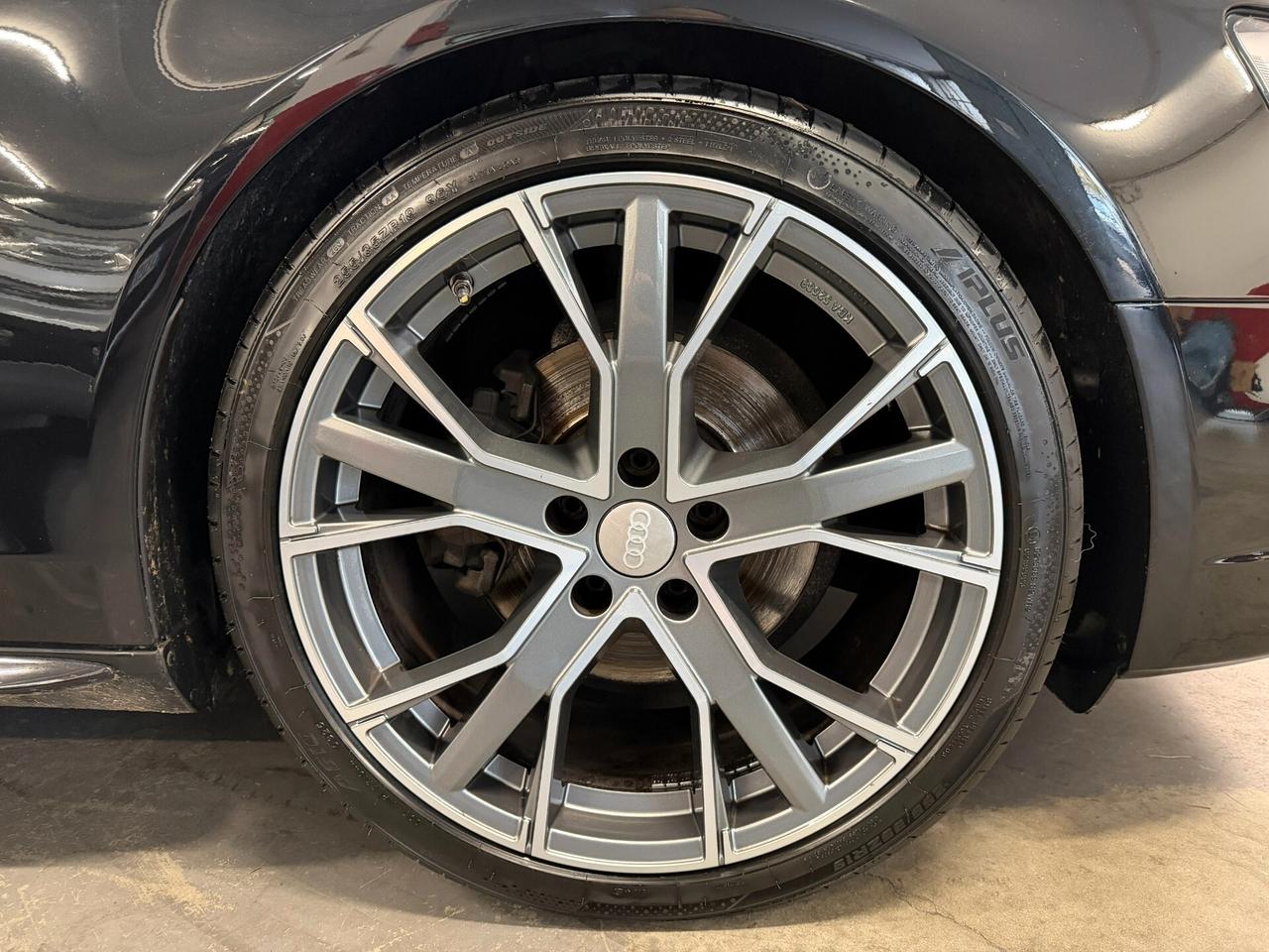 Audi A4 Avant 2.0 TDI 177 CV quattro S tronic edition